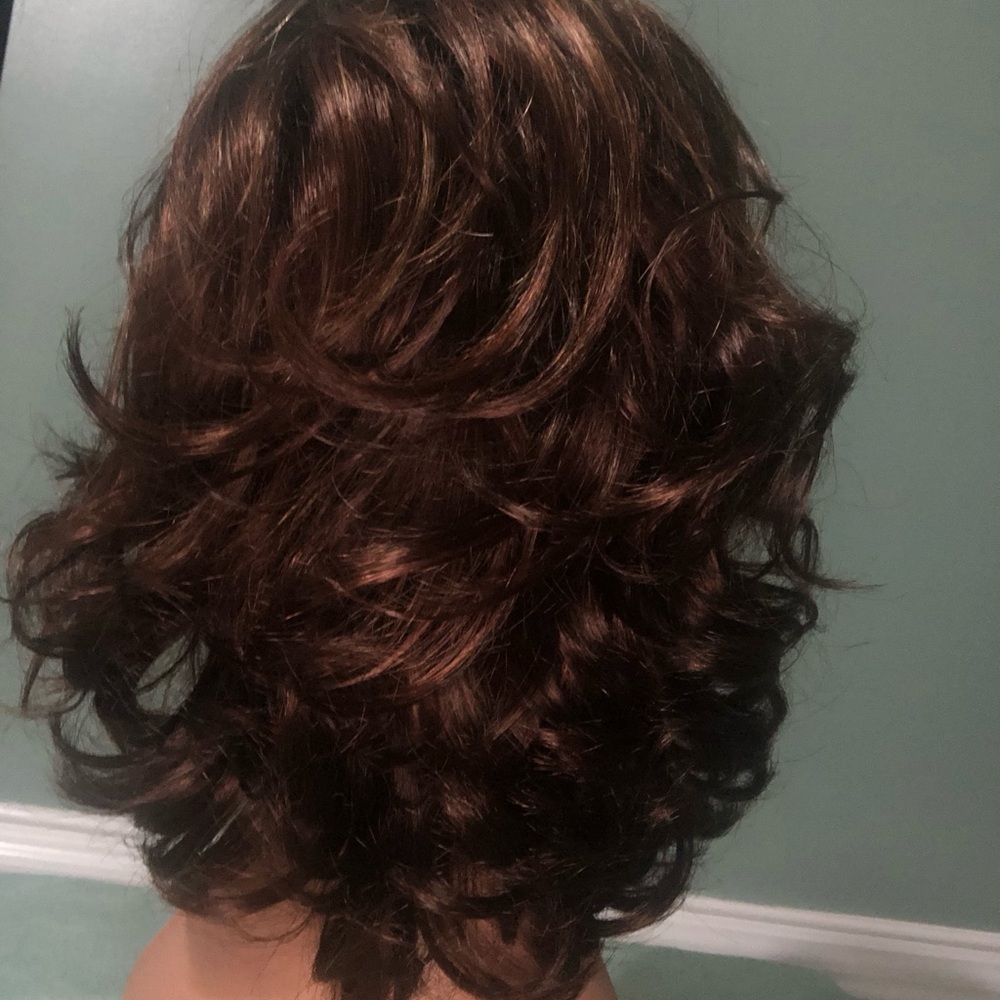 Paula Young wigs  - Jaclyn Smith - sunset wig  in auburn sugar rooted  size A - Picture 2 of 3